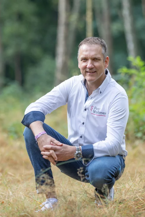 Peer Vollmer erklärt Resourcenaktivierung durch Selbsthypnose